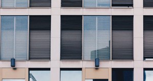 Quanto custa colocar persianas nos cômodos da casa? Quanto custa colocar persianas nos cômodos da casa?